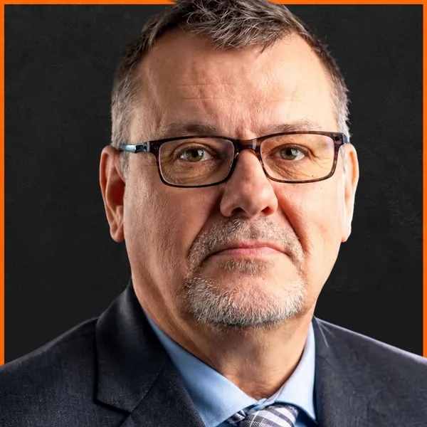 Art of the Question episode 60 with Prof. Shawn Pruchnicki